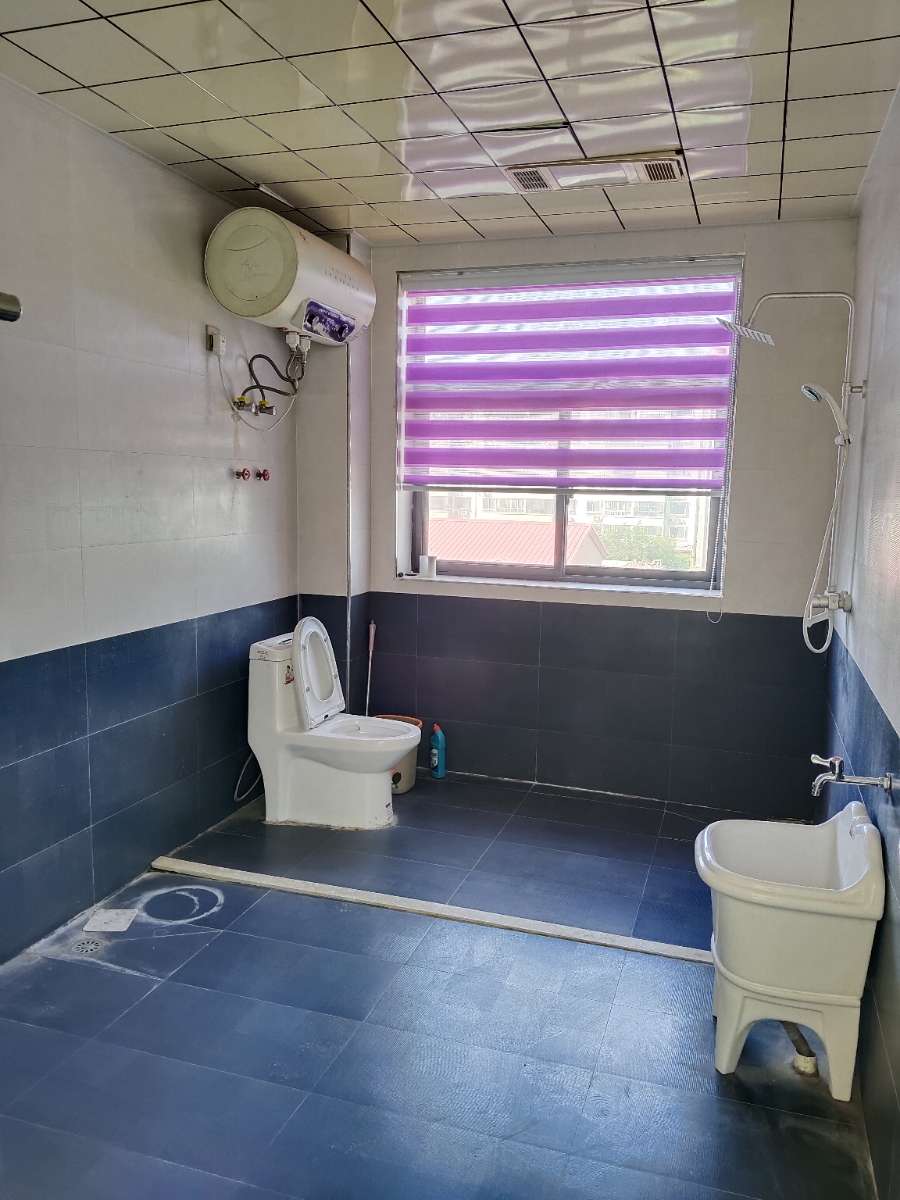 出租县城2室2厅1卫120平米 租金7500元/月 出租县城2室2厅1卫120平米 租金7500元/月